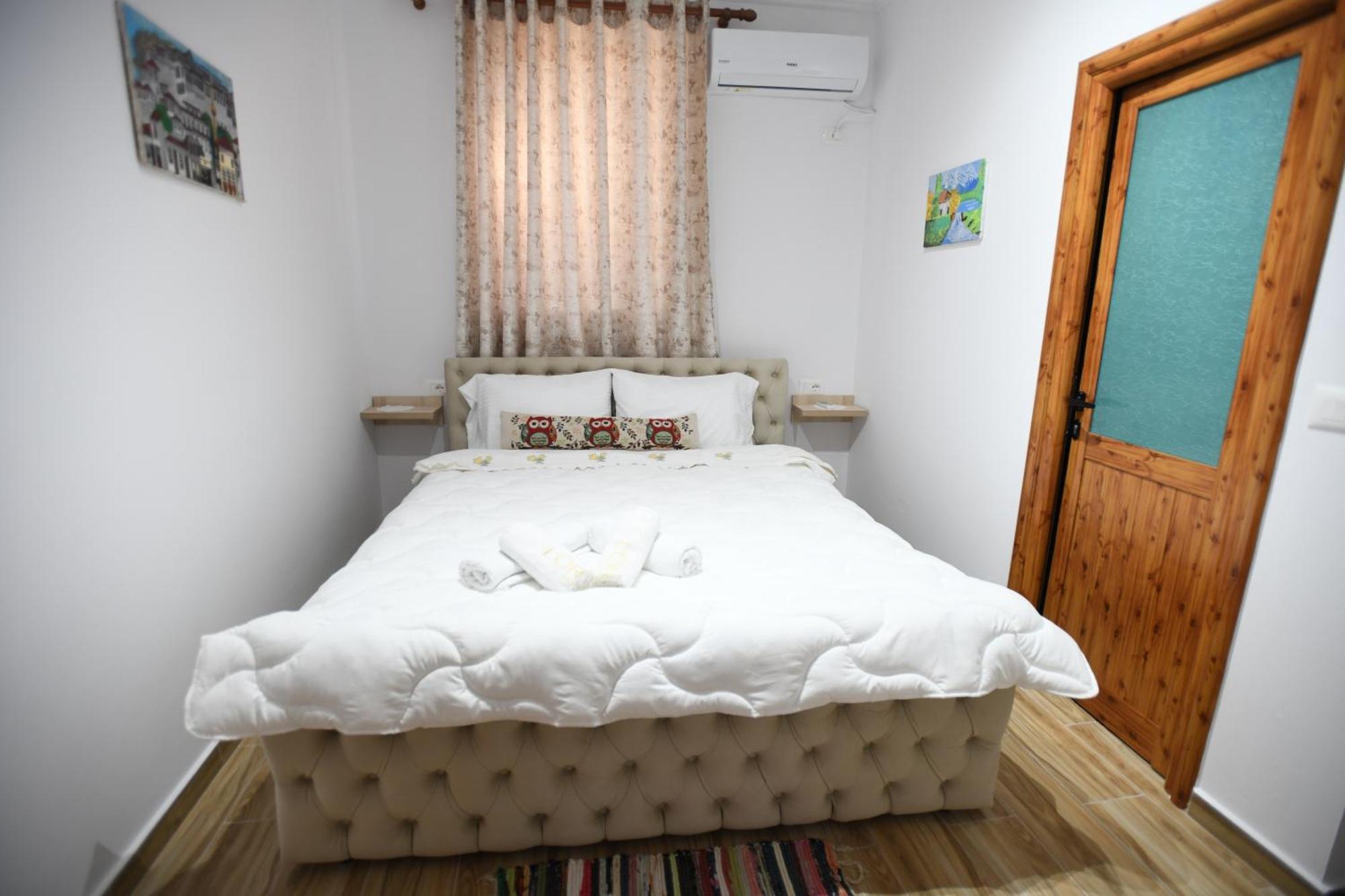 Guest House Luli Berat Exterior foto
