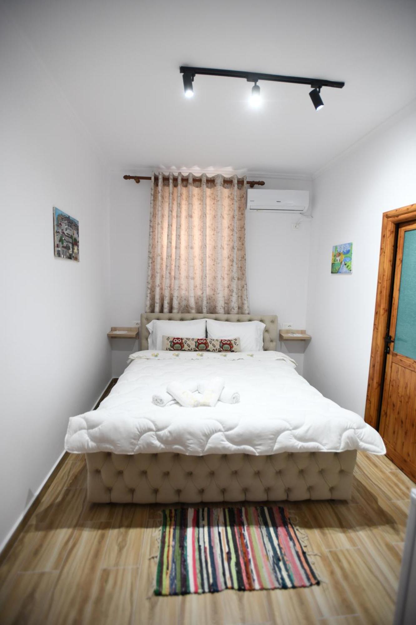 Guest House Luli Berat Exterior foto